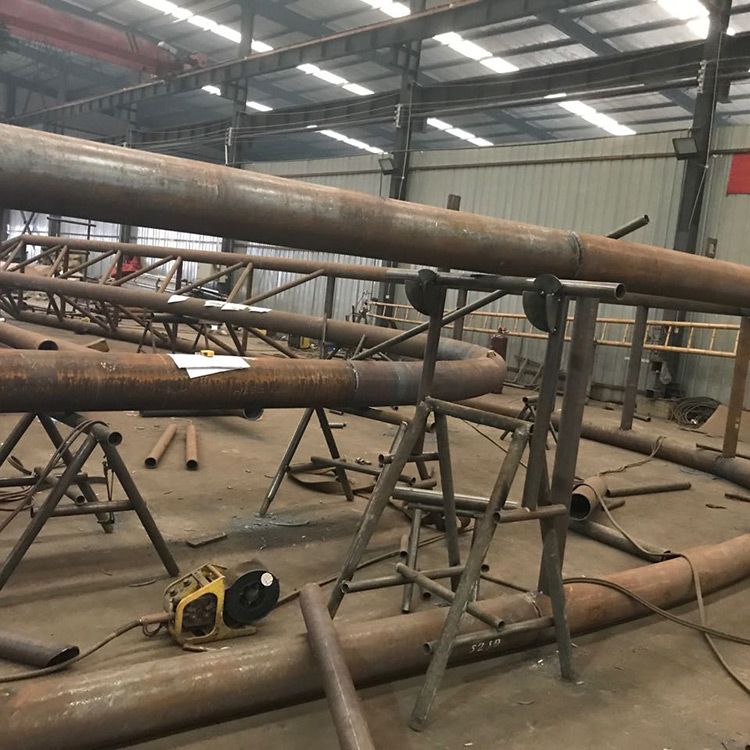 成都網(wǎng)架系統(tǒng) 全面解析設(shè)計、安裝與配套設(shè)備制造